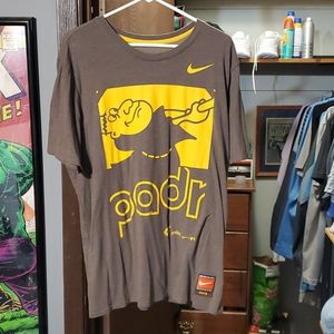 Men's Nike Tri-blend San Diego Padres t-shirt.